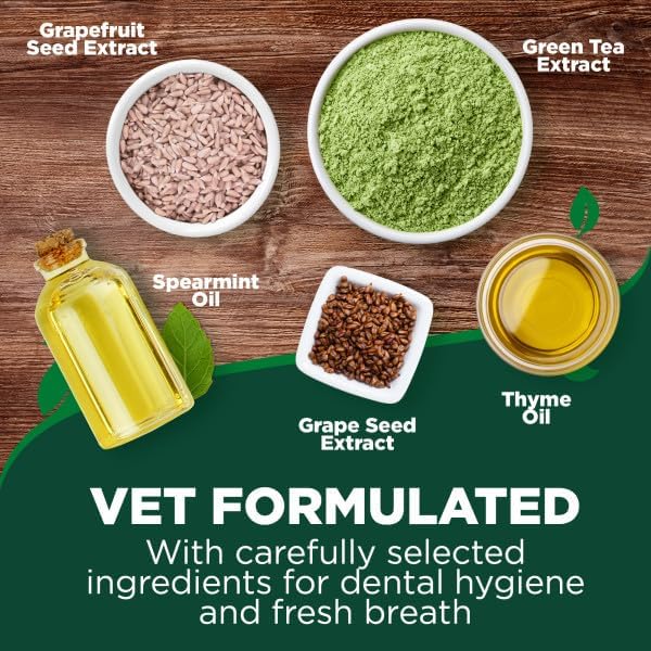 Vet's Best Dental Care Finger Wipes for Dogs & Cats – 50 Wipes